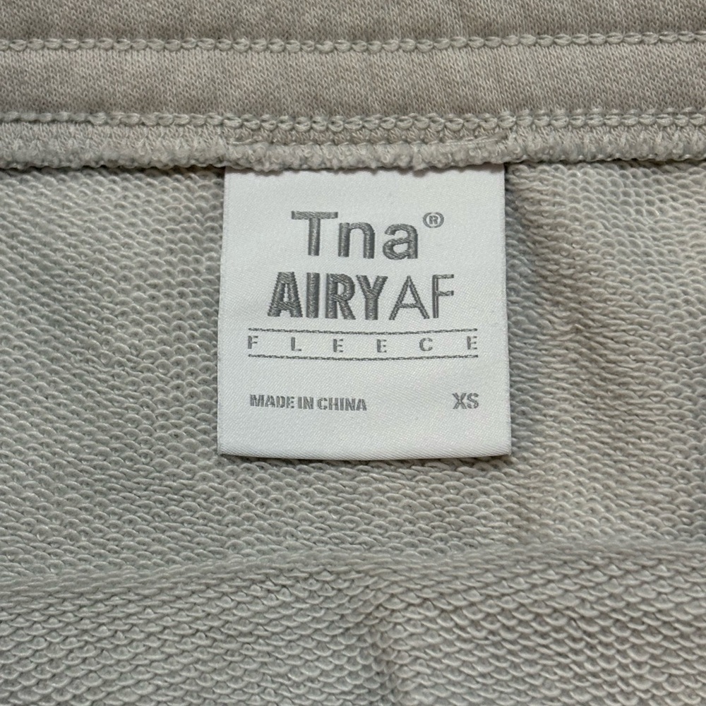 TNA Fleece Skirt Size XS - Picture 3 of 4